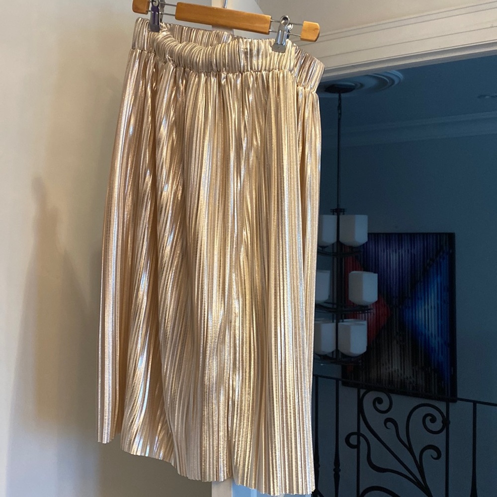AvantParis pleated gold skirt